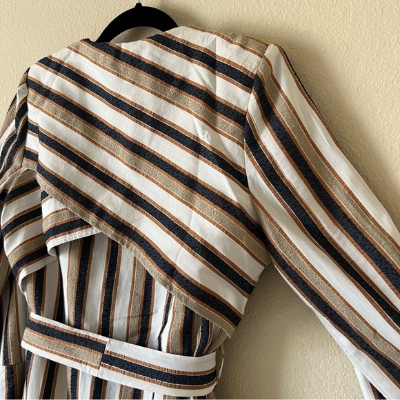 Prem the Label Striped Neutral Blazer Shorts Suit Set, size S - Picture 3 of 16